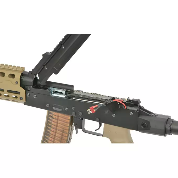[Zestaw] Replika Strike Industries AK-TRAX CQB - Tan + Eshooter [EMG] + Magazynek Mid-Cap Bułgarski na 150 Kulek Do Serii AK [CYMA]