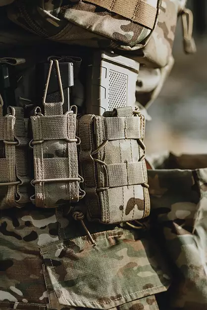 Szybka ładownica MOLLE na magazynek karabinowy - Multicamo [8FIELDS]
