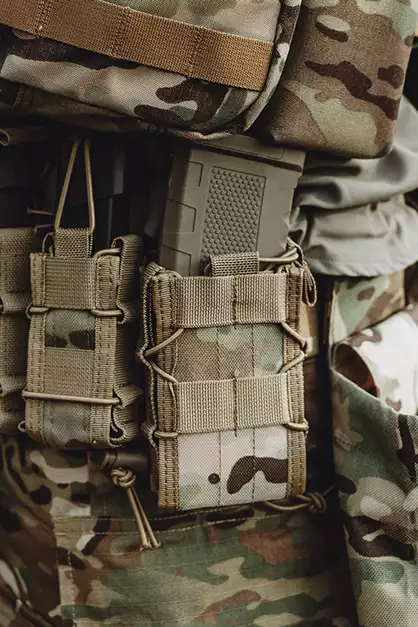 Szybka ładownica MOLLE na magazynek karabinowy - Multicamo [8FIELDS]