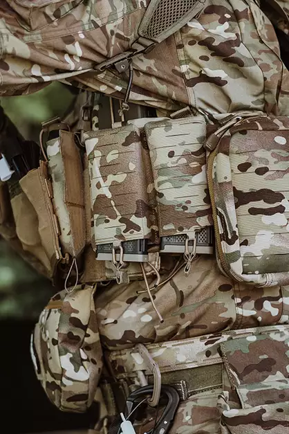 Single Laser-Cut Magazine Pouch for AR15/AK -  Multicamo [8Fields]