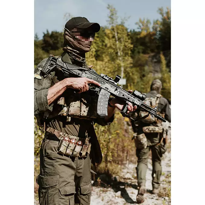 [Zestaw] WE09K Replika Karabinu Szturmowego Full Metal GBBR - Short [WELL PRO] + Magazynek Green Gaz do Karabinów Gazowych AK12 GM [WELLPRO]