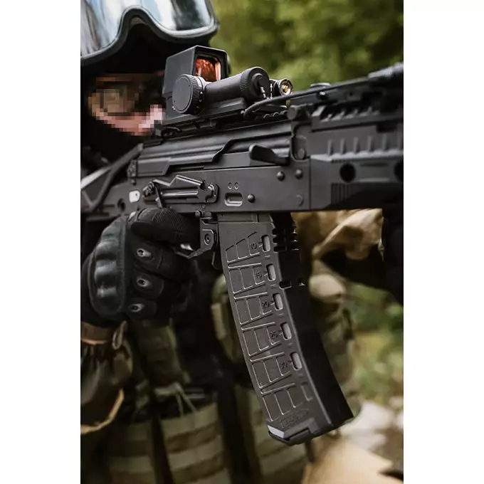 [Zestaw] WE09 replika karabinu szturmowego [WELL PRO] + Magazynek Mid-Cap na 180 kulek do AK12 [WELL]