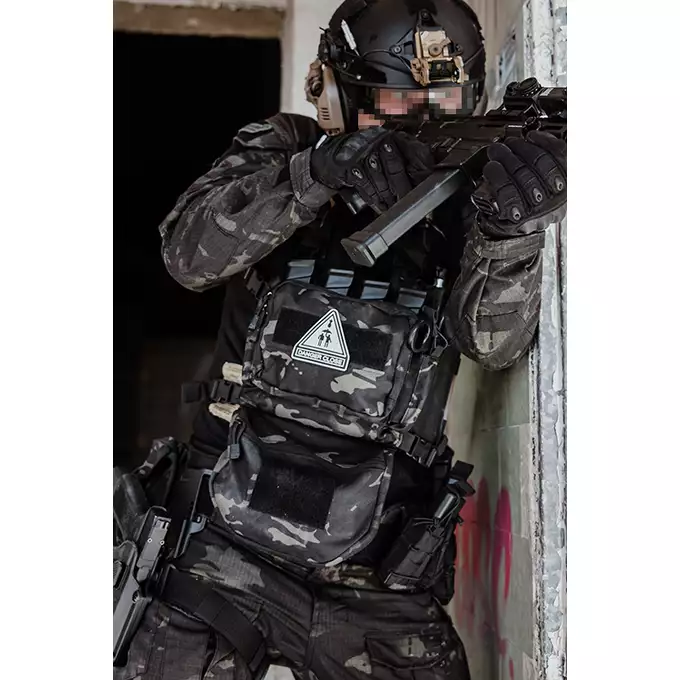 [Zestaw] Kompaktowy wielozadaniowy Chest Rig - MB [8FIELDS] + Poczwórna wkładka na magazynki pistoletowe MP5/SMG - Black [8FIELDS]