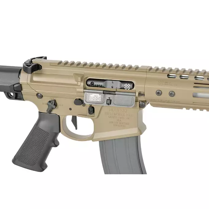 [Zestaw] Replika karabinka Noveske N4 Ghetto Blaster 10.5" MWS Gen3 GBBR - FDE [EMG] + Pokrowiec na broń 105cm - Tan [8FIELDS]