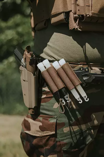 Glowstick Holder 2 sticks - TAN [8FIELDS]