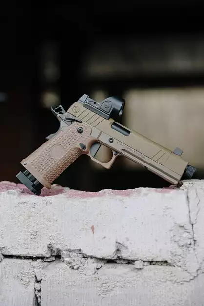 Nighthawk Custom Sand Hawk Replica - [RWA]
