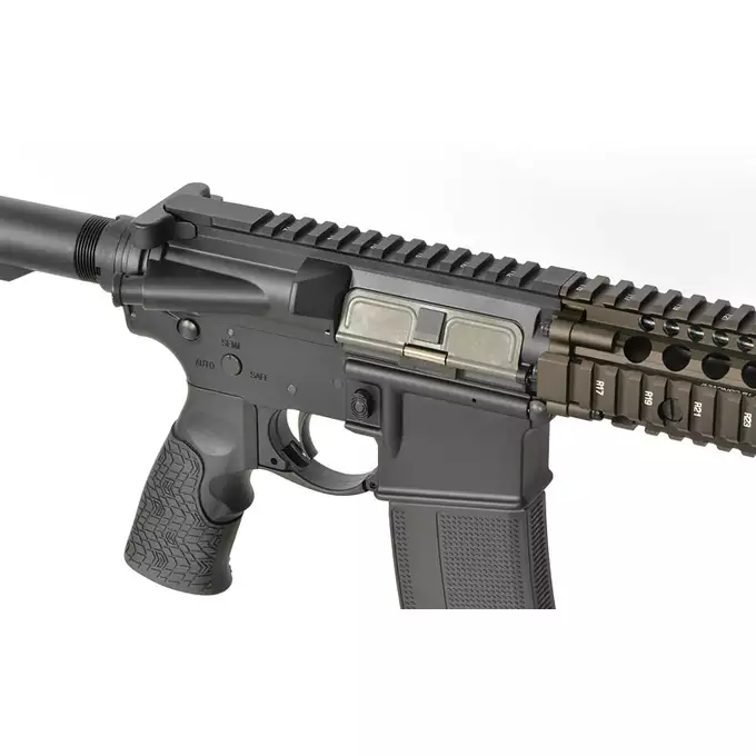 Daniel Defense DDM4 MK18 RIII 9.5 GBBR MWS Gas Airsoft Rifle - FDE [EMG]