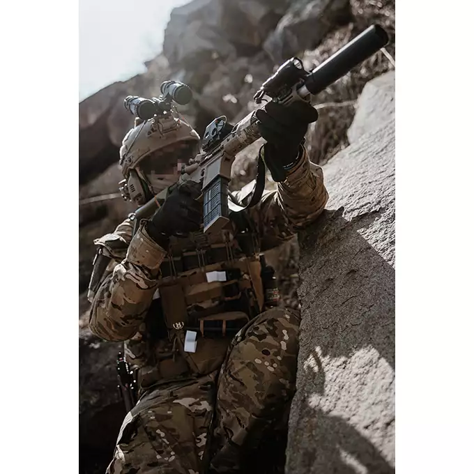 [Zestaw] Replika karabinka Noveske 10.5" Gen III Shorty 300BLK  Eshooter ETU - Tan [EMG] + 180-kulkowy magazynek treningowy Lancer L5AWM 5.56 - Niebieski [EMG]