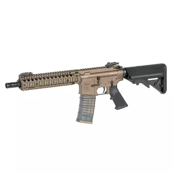 [Zestaw] Replika Gazowa Karabinka Daniel Defense DDMK18 - Dark Flat [EMG] + Standard Performance Green Gas 500ml [Nimrod]