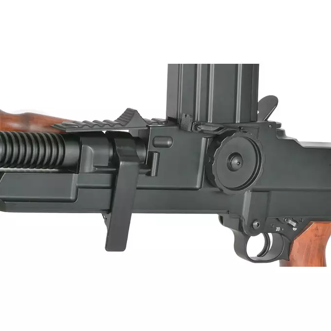 [Zestaw] Replika Karabinu Maszynowego MG26(t) z Okresu II Wojny Światowej [Snow Wolf] + Akumulator airsoftowy 25C 1200mAh 3S1P 11.1V LiPo mini Tamiya + Kompaktowa ładowarka LIPO B3Pro