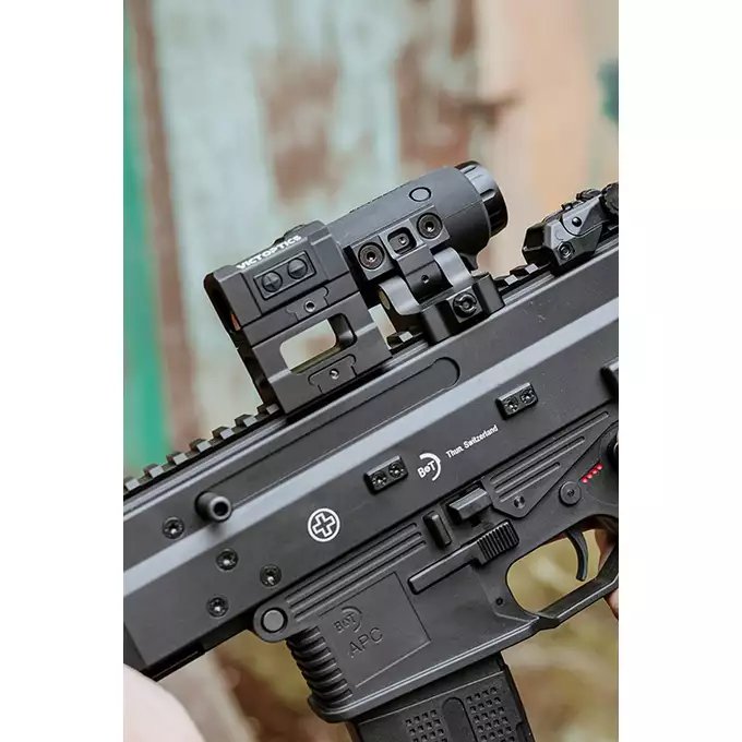 [Zestaw] Kolimator Frenzy Plus 1x31x26 Red Dot [Vector Optics] + Powiększalnik Maverick Gen3 3x22 Magnifier MIL [Vector Optics]
