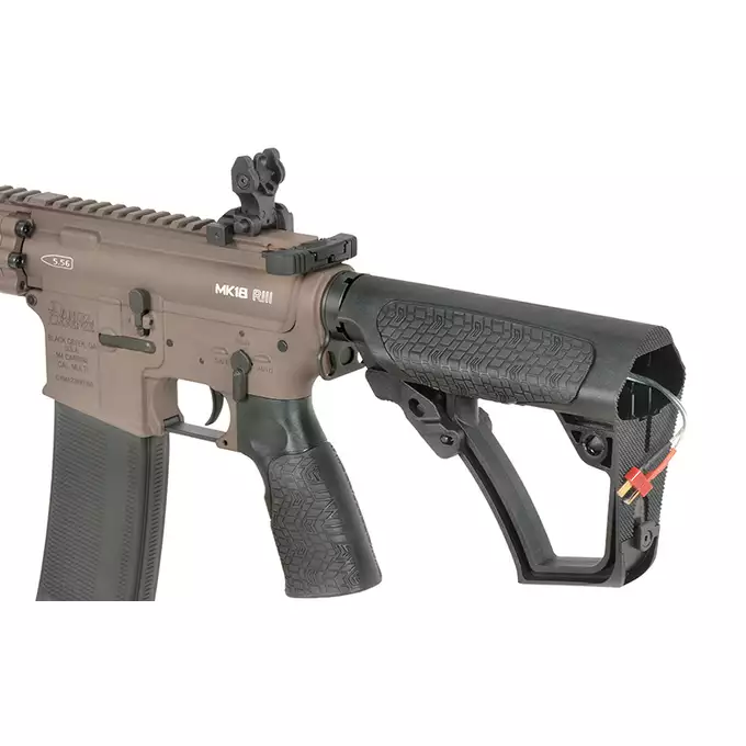[Zestaw] Replika Daniel Defense M4A1 RIII 14.5" Eshooter ETU, GEN-2 - FDE [EMG] + Ładowarka V3+ do akumulatorów LiPo/LiFe [IPower] + Akumulator Li-Po 1100mAh 11,1V 20C - Deans [IPower]