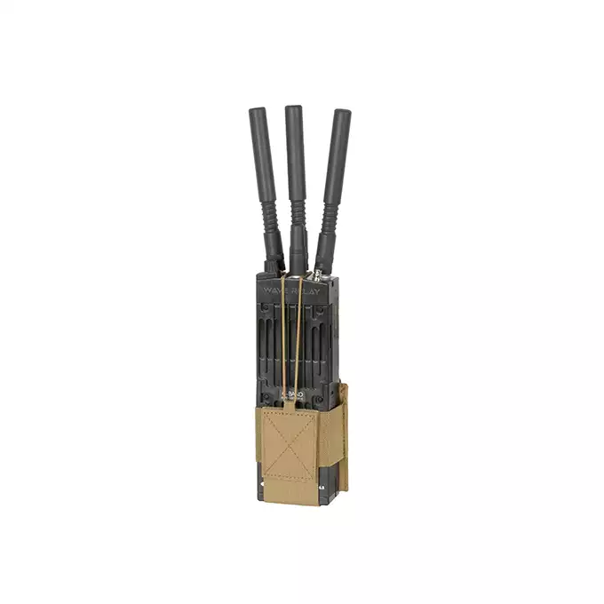 [Zestaw] Kamizelka Chest-rig Laser-Cut z ładownicami AR/AK - Coyote [8Fields] + Ładownica na radio Laser Cut - Coyote [8FIELDS] + Pojedyncza ładownica pistoletowa Laser-Cut z klapą - Coyote [8Fields]