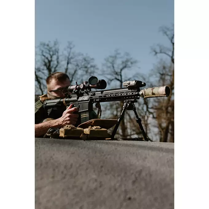 [Zestaw] Replika Airsoftowa EC-203 Edycja Advanced (ulepszony gearbox, programowalny ETU) - Black [E&amp;C] + Ładowarka V3+ do akumulatorów LiPo/LiFe [IPower] + Akumulator Li-Po 1100mAh 11,1V 20C - Deans [IPower]