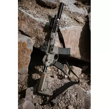 Noveske 10.5" Gen III Shorty 300BLK AEG Rifle  Eshooter ETU - Tan [EMG]