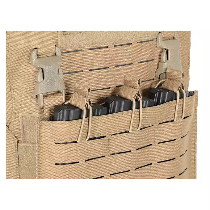 QRF Plate Carrier Laser-Cut Buckle Up with AR15/AK Magazine Pouch - Tan [8FIELDS]