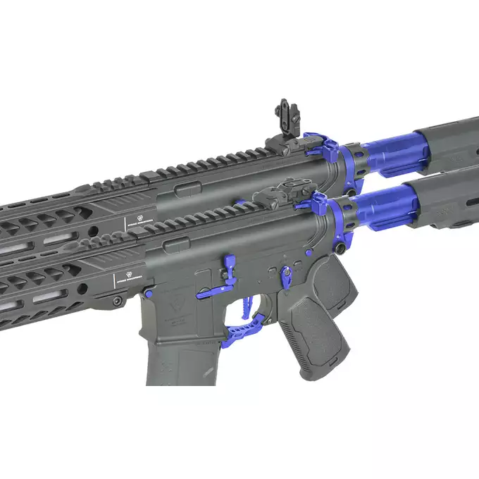 [Zestaw] Replika Karabinka Strike industries 15.5" Raiders Competition Carbine - Blue [EMG] + Ładowarka V3+ do akumulatorów LiPo/LiFe [IPower] + Akumulator Li-Po 1100mAh 11,1V 20C - Deans [IPower]