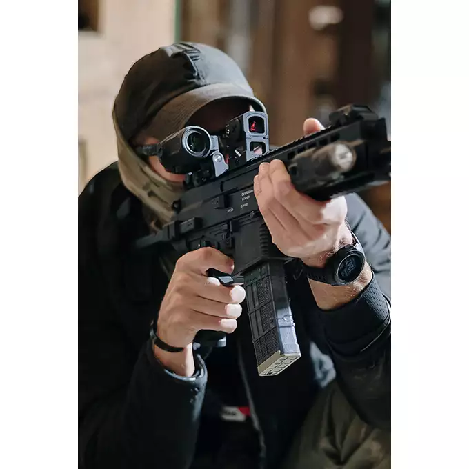 [Zestaw] Kolimator Frenzy Plus 1x31x26 Red Dot [Vector Optics] + Powiększalnik Maverick Gen3 3x22 Magnifier MIL [Vector Optics]