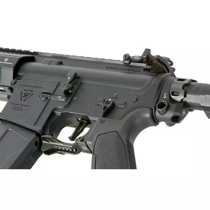 [Zestaw] Replika Karabinka Strike industries 10" Raiders SBR - Black [EMG] + Ładowarka V3+ do akumulatorów LiPo/LiFe [IPower] + Akumulator Li-Po 1100mAh 11,1V 20C - Deans [IPower]