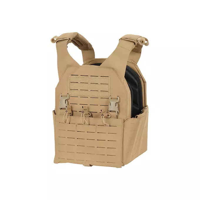 QRF Plate Carrier Laser-Cut Buckle Up with AR15/AK Magazine Pouch - Tan [8FIELDS]