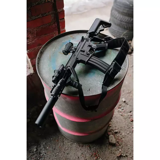 [Zestaw] Replika airsoftowa WE13 DSG 9,5" M4/AR-15, 50 RPS, ETU - Black [WELL PRO] + Magazynek Stanag M4/AR Mid-cap 90 kulek [WELL PRO]