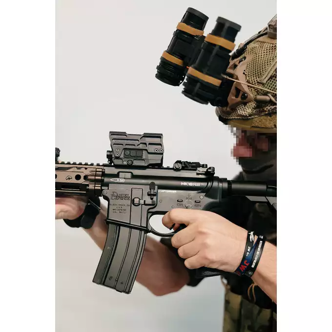 [Zestaw] Kolimator Frenzy Plus 1x31x26 Red Dot [Vector Optics] + Powiększalnik Maverick Gen3 3x22 Magnifier MIL [Vector Optics]