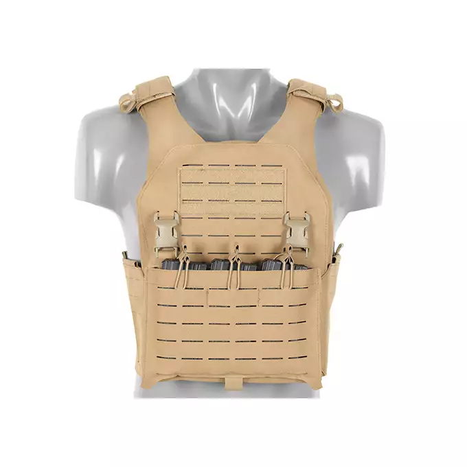 QRF Plate Carrier Laser-Cut Buckle Up with AR15/AK Magazine Pouch - Tan [8FIELDS]