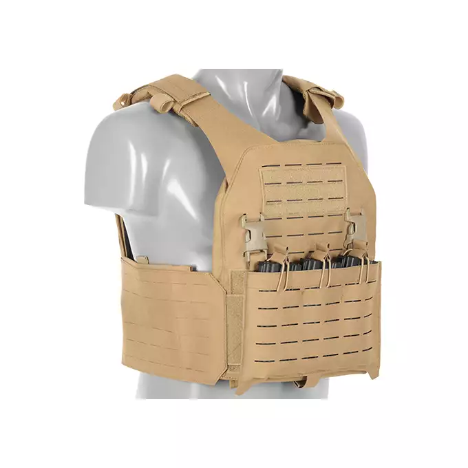 QRF Plate Carrier Laser-Cut Buckle Up with AR15/AK Magazine Pouch - Tan [8FIELDS]