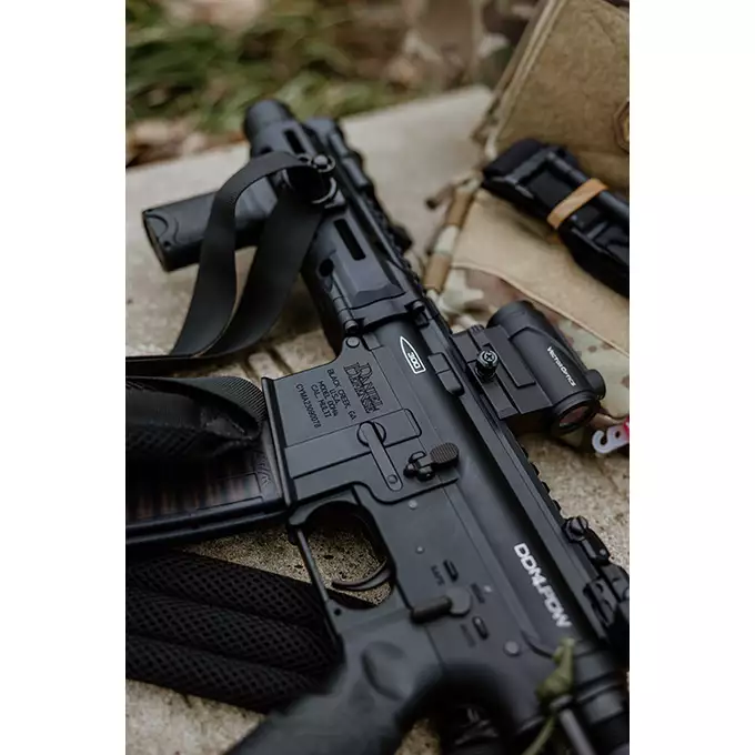 [Zestaw] Replika Daniel Defense DDM4 PDW SBR ESHOOTER ETU - Black [EMG] + Ładowarka V3+ do akumulatorów LiPo/LiFe [IPower] + Akumulator Li-Po 1100mAh 11,1V 20C - Deans [IPower]