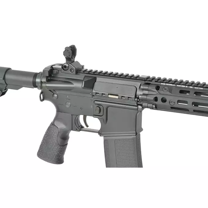 [Zestaw] Replika Daniel Defense M4A1 RIII 14.5" Eshooter ETU - Black [EMG] + Ładowarka V3+ do akumulatorów LiPo/LiFe [IPower] + Akumulator Li-Po 1100mAh 11,1V 20C - Deans [IPower]