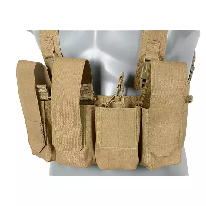 [Zestaw] Kamizelka Chest-rig Laser-Cut z ładownicami AR/AK - Coyote [8Fields] + Ładownica na radio Laser Cut - Coyote [8FIELDS] + Pojedyncza ładownica pistoletowa Laser-Cut z klapą - Coyote [8Fields]