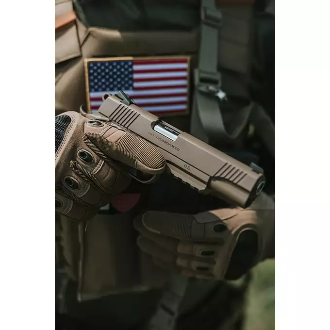 [Zestaw] Licencjonowana replika pistoletu Colt M45A1 Combat Unit - TAN [EMG] + Magazynek na Green Gaz do R48 [Army Armament]
