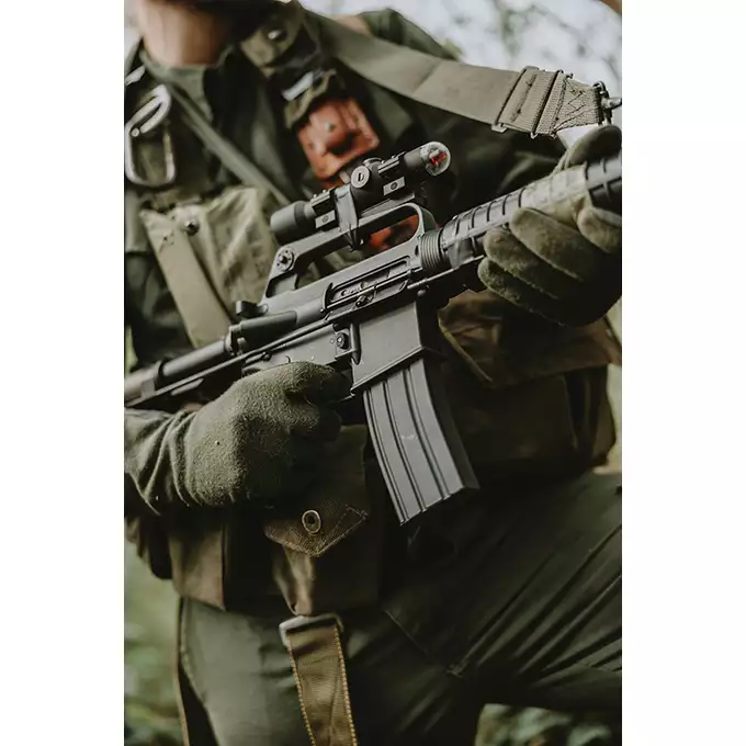 [Zestaw] Gazowa Replika Karabinka Colt 610/XM177E2 - Black [EMG] + Single Point Airsoft Red Dot - OEG [JJ Airsoft]