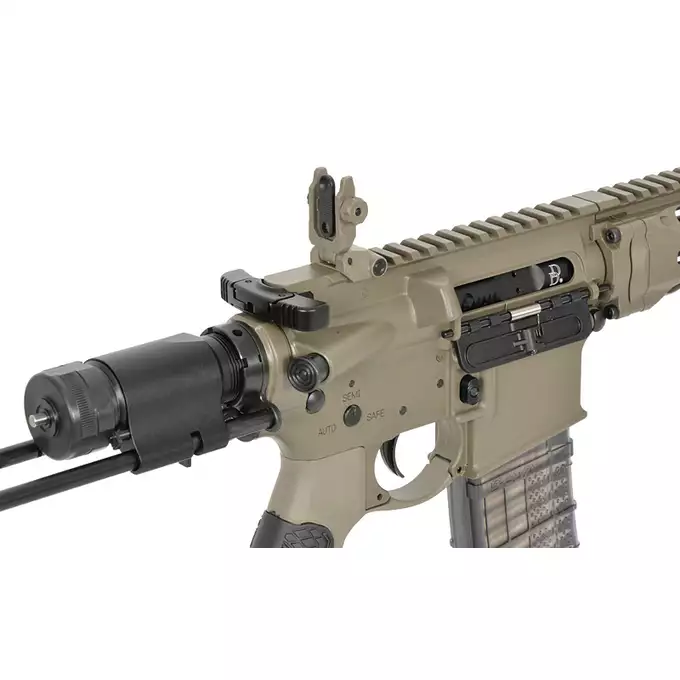 [Zestaw] Replika PDW Daniel Defense DDM4 CQB GBB CGS Lightning Series - Tan [EMG] + Magazynek LANCER L5 5.56 AWN Green Gaz do karabinków gazowych CGS, MWS - Black [EMG]