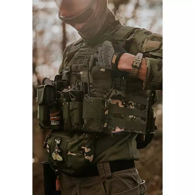 [Zestaw] Buckle Up Assault Plate Carrier Cummerbund - MT [8FIELDS] + Laser Cut  Buckle Up Panel  With Triple Elastic AR Mag Insert - MT [8FIELDS] + Laser Cut Lower Accessory Utility Pocket with Shockcords for Tourniquet - MT [8FIELDS]