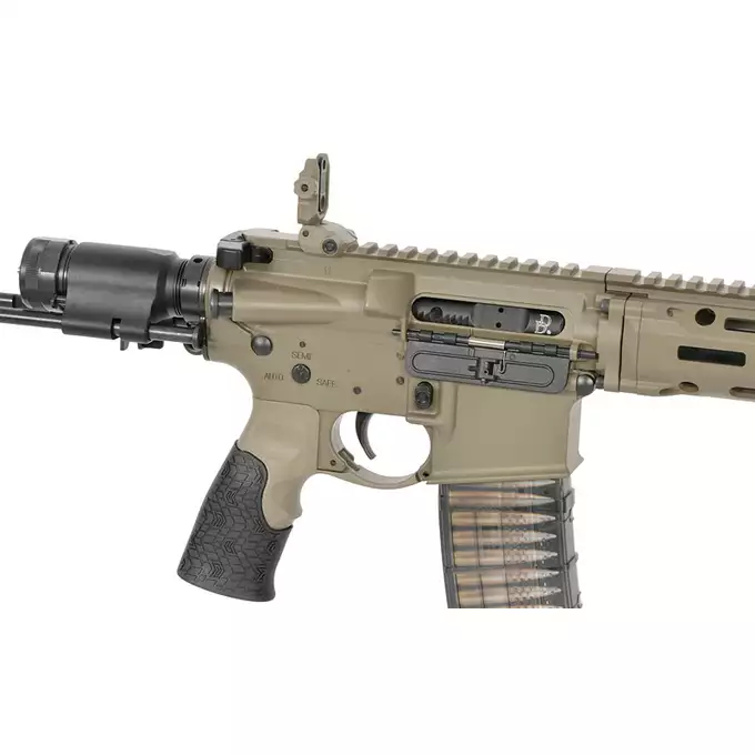 [Zestaw] Replika PDW Daniel Defense DDM4 CQB GBB CGS Lightning Series - Tan [EMG] + Magazynek LANCER L5 5.56 AWN Green Gaz do karabinków gazowych CGS, MWS - Black [EMG]