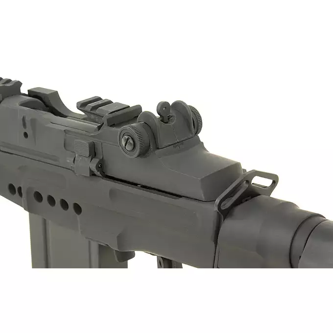 CM.032 EBR black style [CYMA]