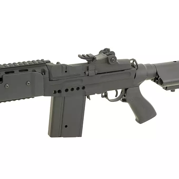 CM.032 EBR black style [CYMA]