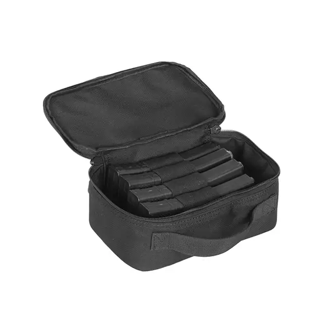 Pokrowiec na 4 magazynki AR15 - Black [8FIELDS]