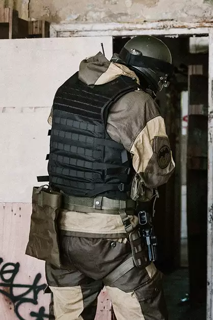 Mesh vest - Black [8FIELDS]