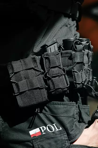 Versatile pistol magazine pouch - Black [8FIELDS]