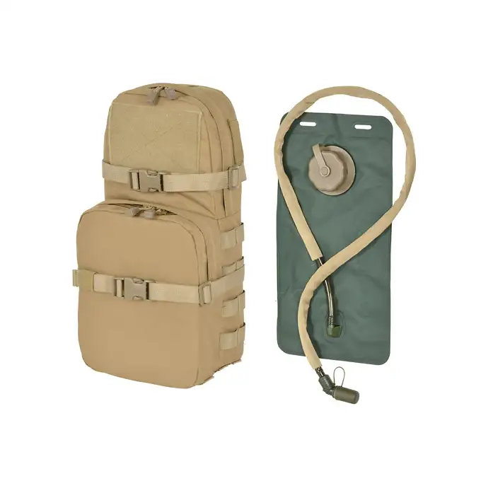 Plecak hydracyjny MOLLE - Coyote [8FIELDS]