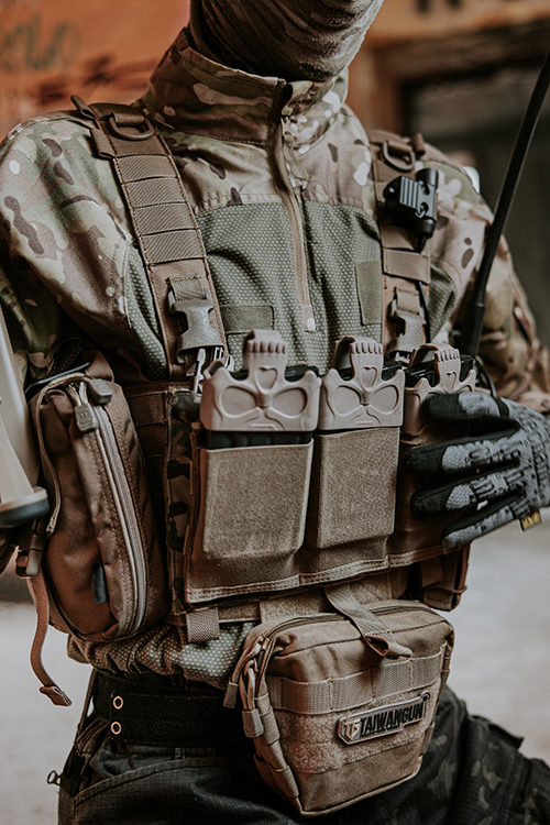 Buckle Up Modular Chest Rig Coyote [8FIELDS] TaiwanGun US EU