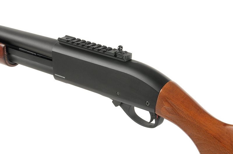 M8870 Shotgun (Green Gas Powered) - Real Wood [Golden Eagle] | Taiwangun