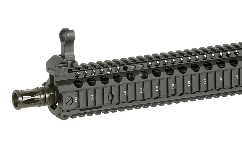 CM.105 Daniel Defense M4A1 - Black [EMG] | Taiwangun